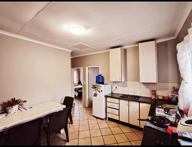 3 BEDROOM PROPERTY TO RENT IN BULT WEST
